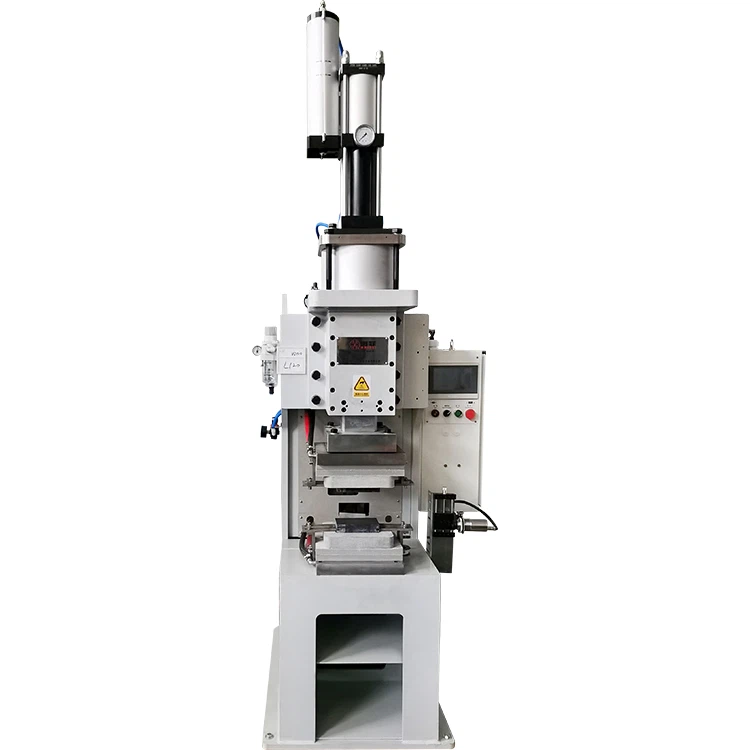 Difúzní svářeč pro hliník